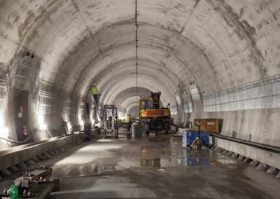 Túnel em construção