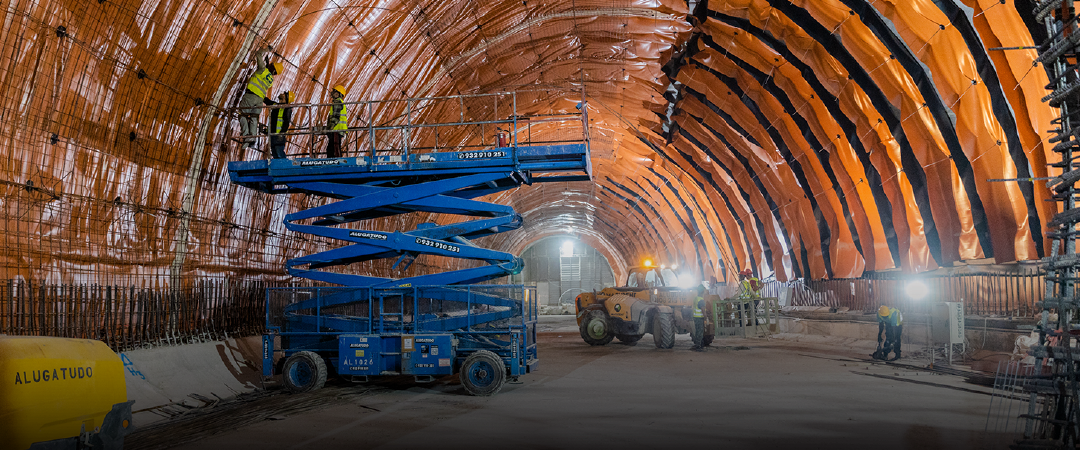 Túnel une futuras estações Estrela e Santos