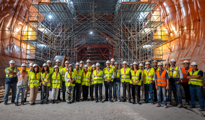 Deputados visitam as obras da Linha Circular