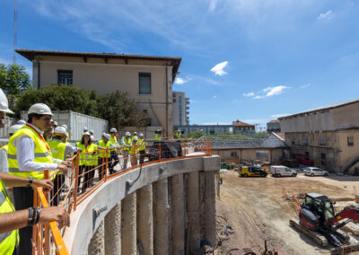 Deputados visitam as obras da Linha Circular