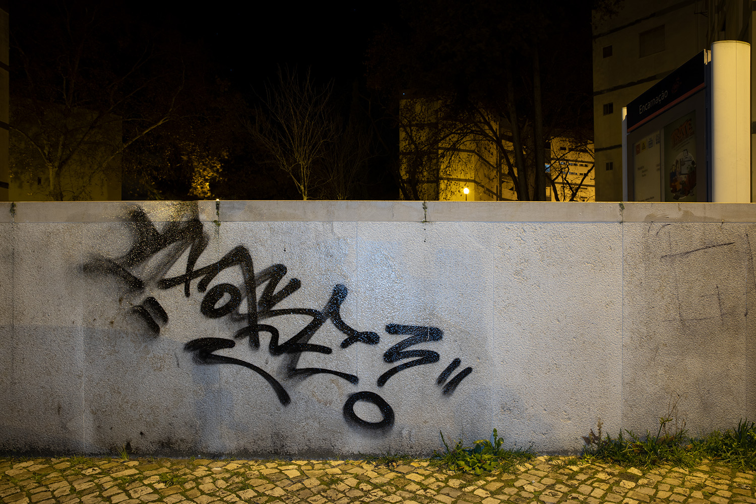 Remoção de Grafitis nos acessos da Estação Encarnação.