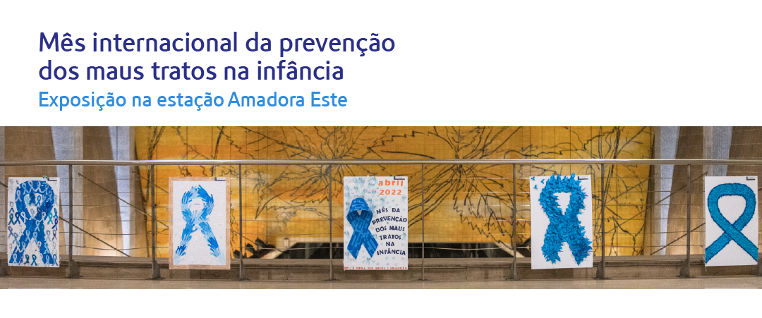 Exposição sobre os direitos de proteção das cirnaças na estação Amadora